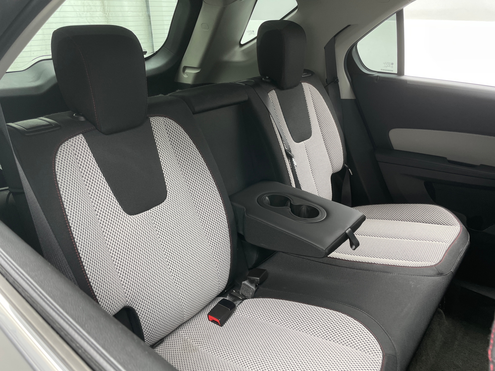 Thumbnail: 2017 Chevrolet Equinox - 6