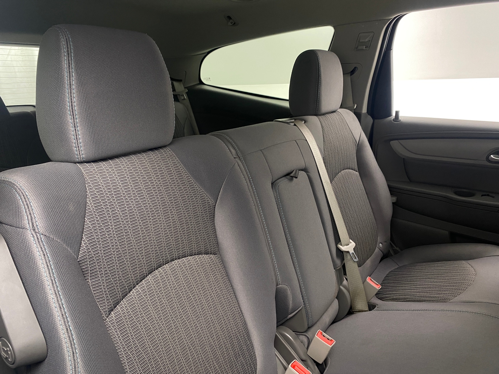 Thumbnail: 2017 Chevrolet Traverse - 6