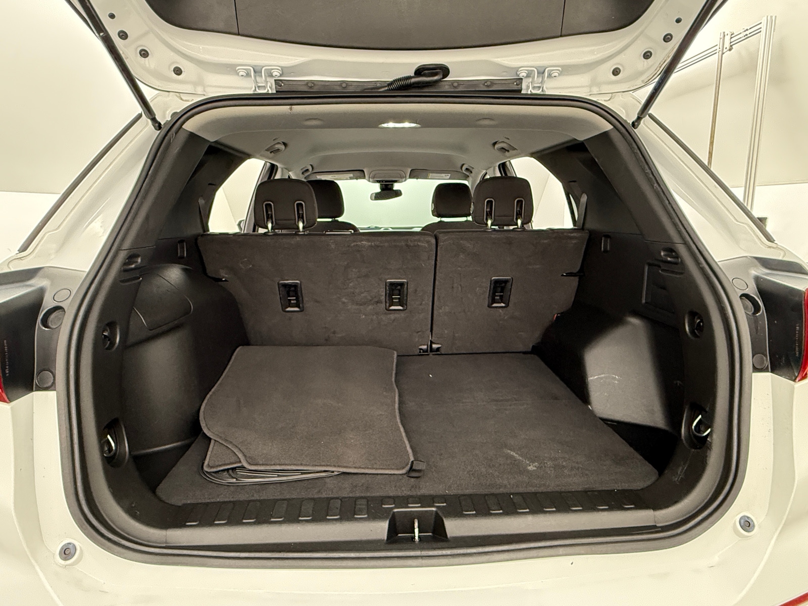 Thumbnail: 2020 Chevrolet Equinox - 7
