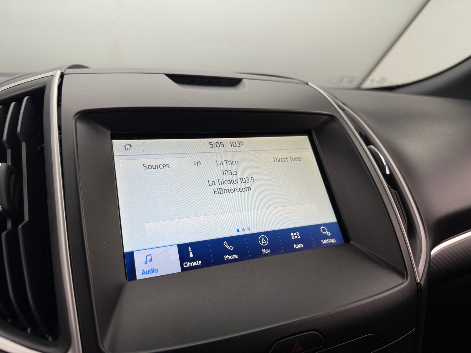 Thumbnail: 2020 Ford Edge - 3