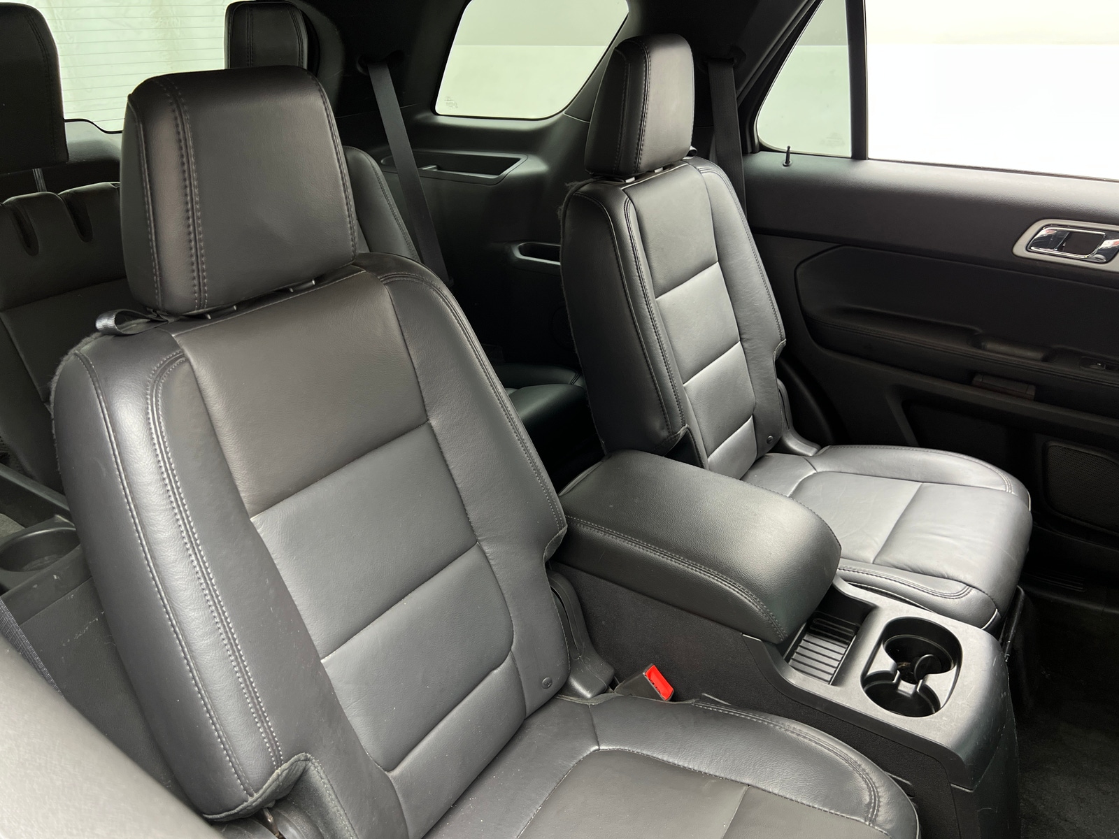Thumbnail: 2015 Ford Explorer - 6