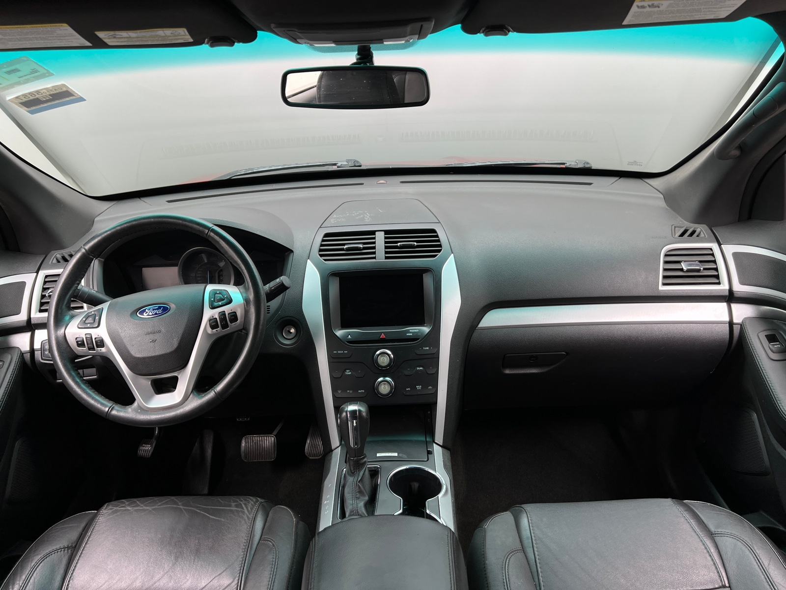 Thumbnail: 2015 Ford Explorer - 3