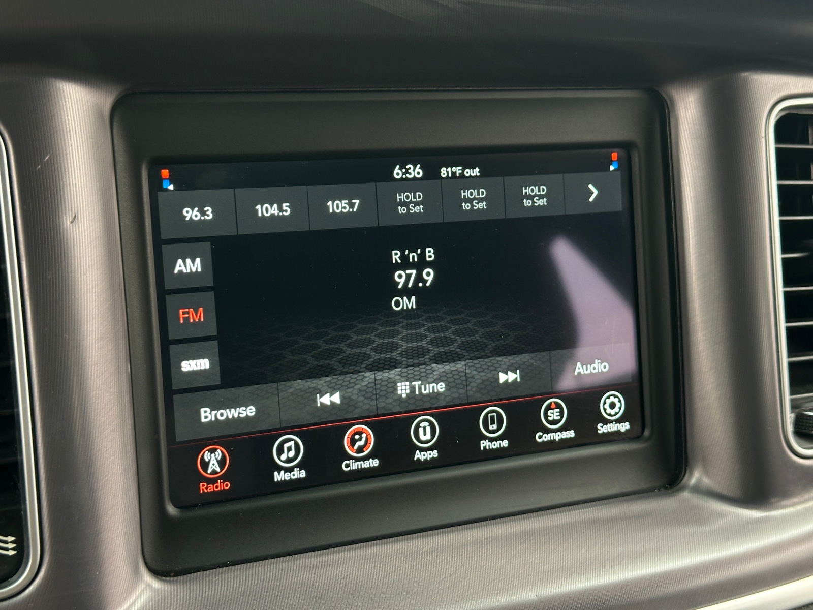Thumbnail: 2019 Dodge Charger - 4