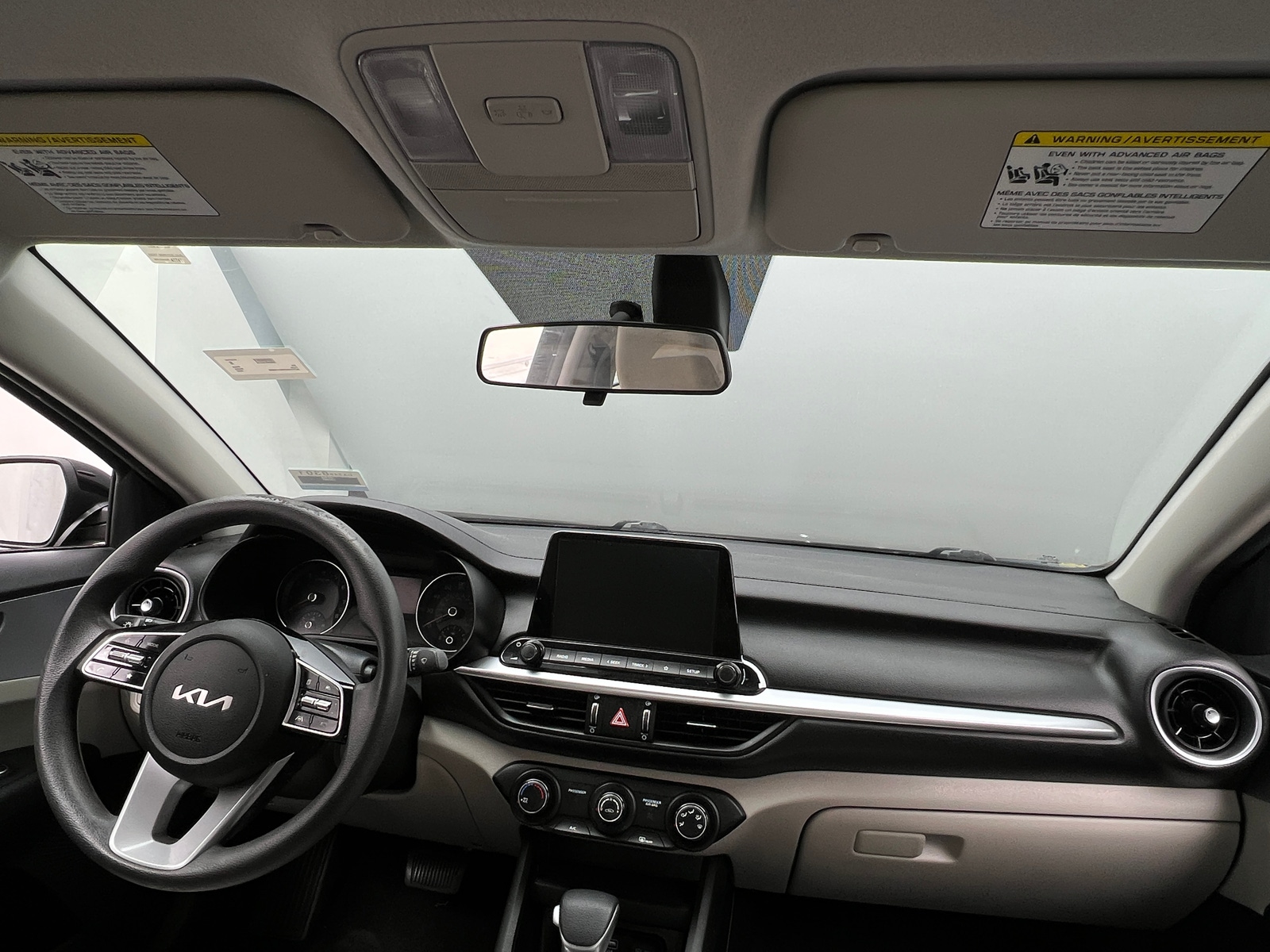 Thumbnail: 2022 Kia Forte - 3