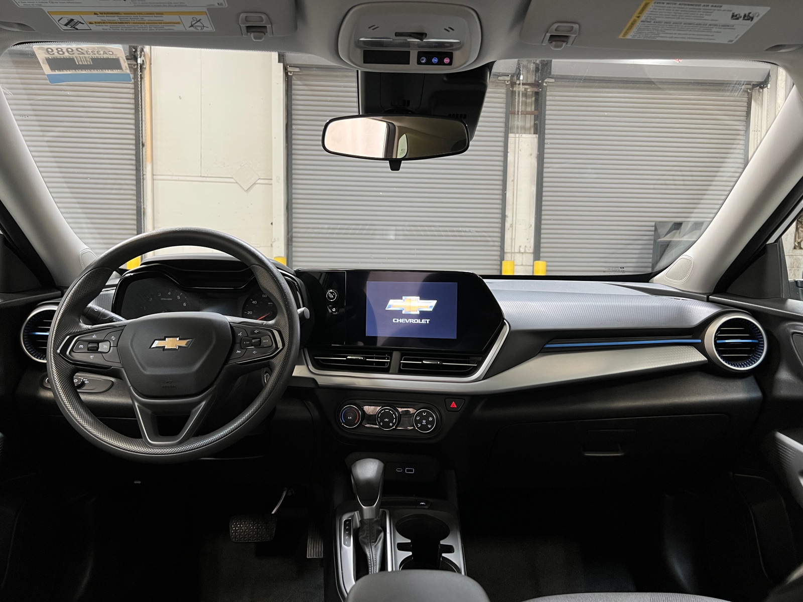 Thumbnail: 2025 Chevrolet Trax - 3