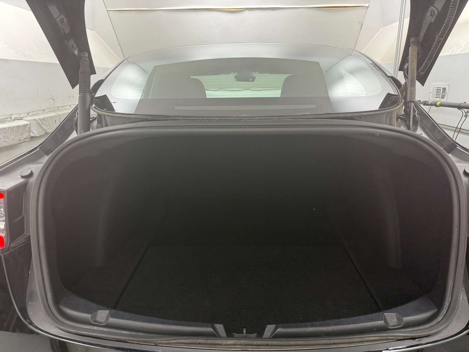 Thumbnail: 2021 Tesla Model 3 - 5