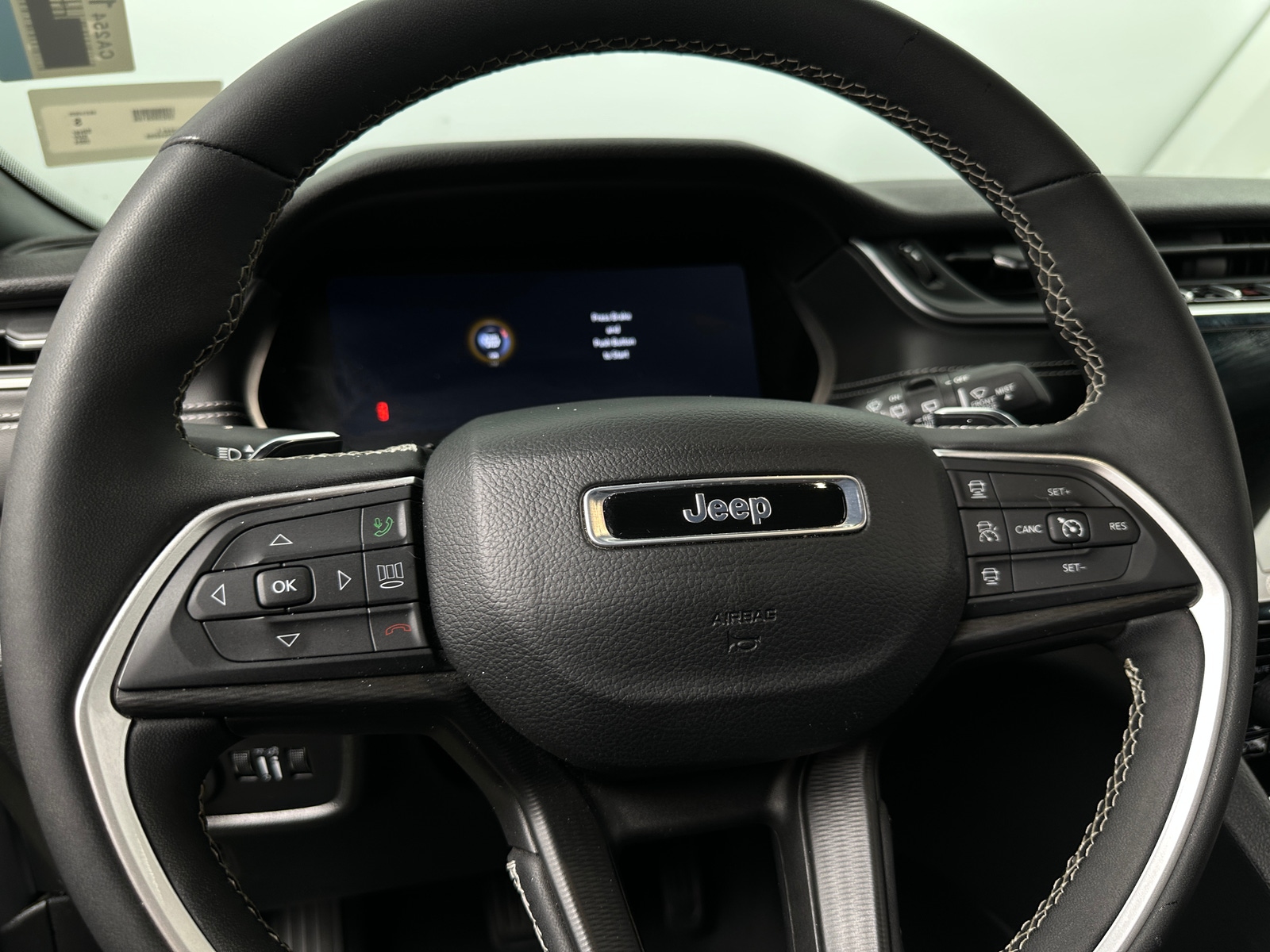 Thumbnail: 2024 Jeep Grand Cherokee L - 5