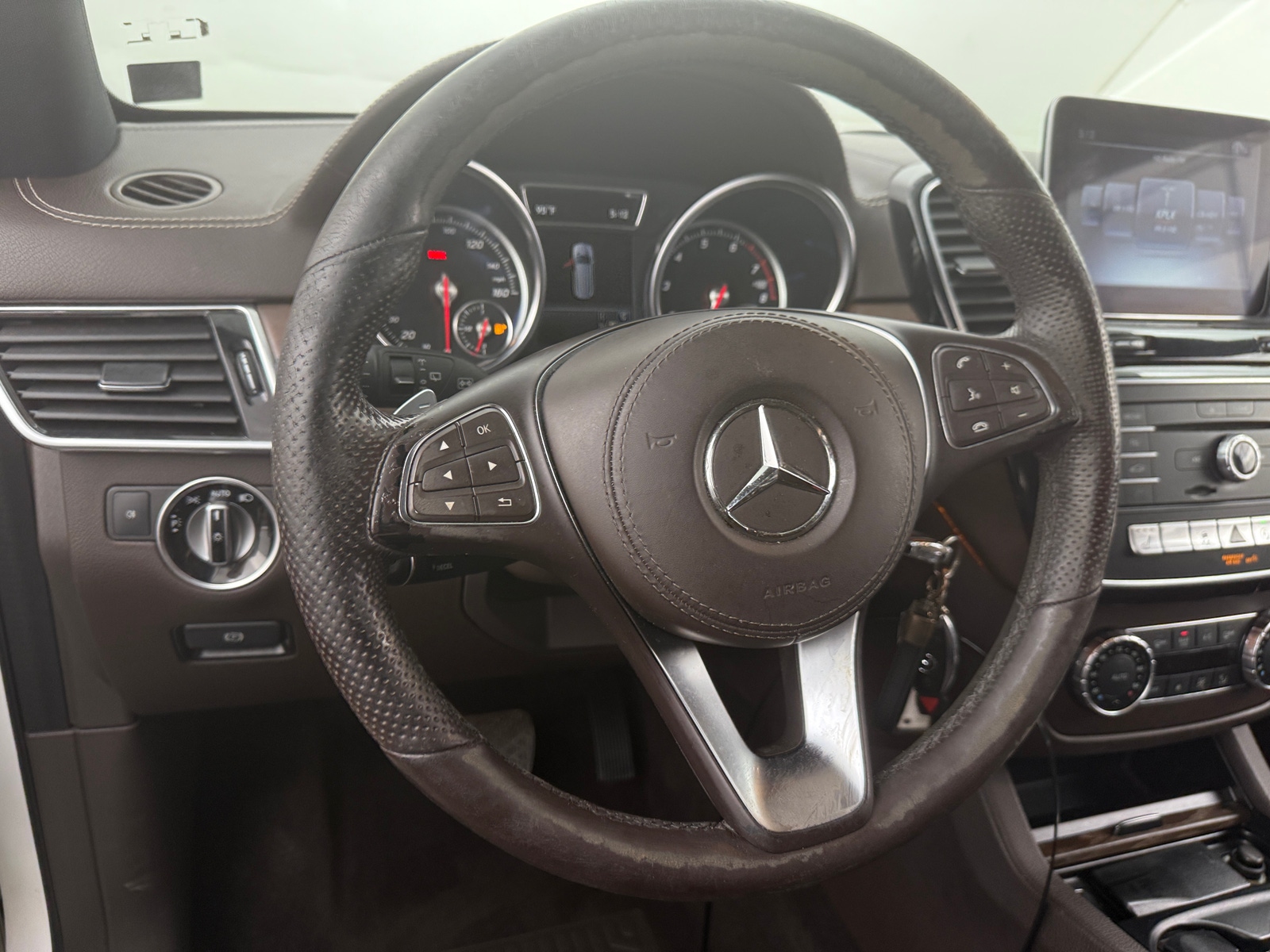 Thumbnail: 2019 Mercedes-Benz GLS - 4