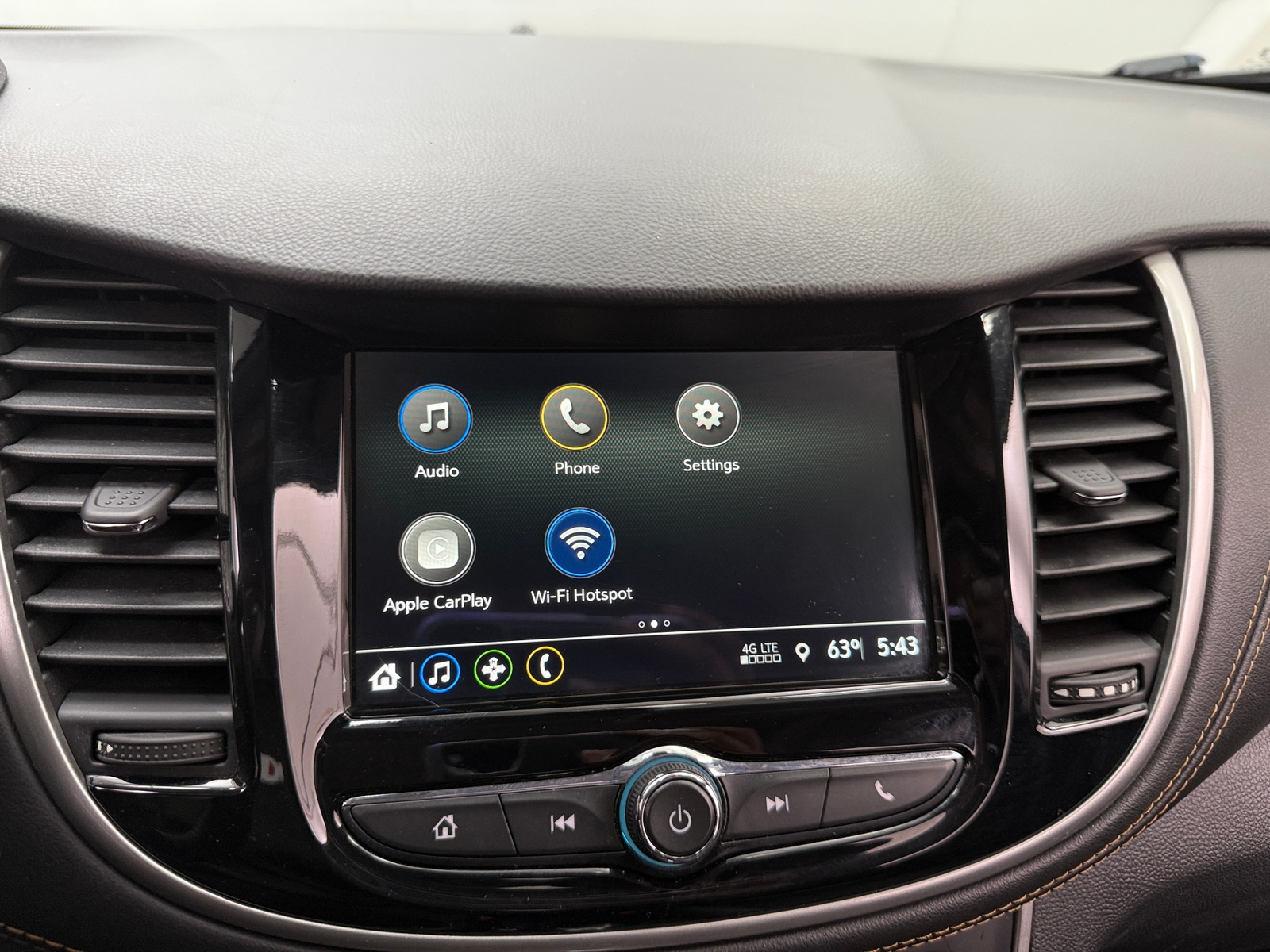 Thumbnail: 2019 Chevrolet Trax - 4