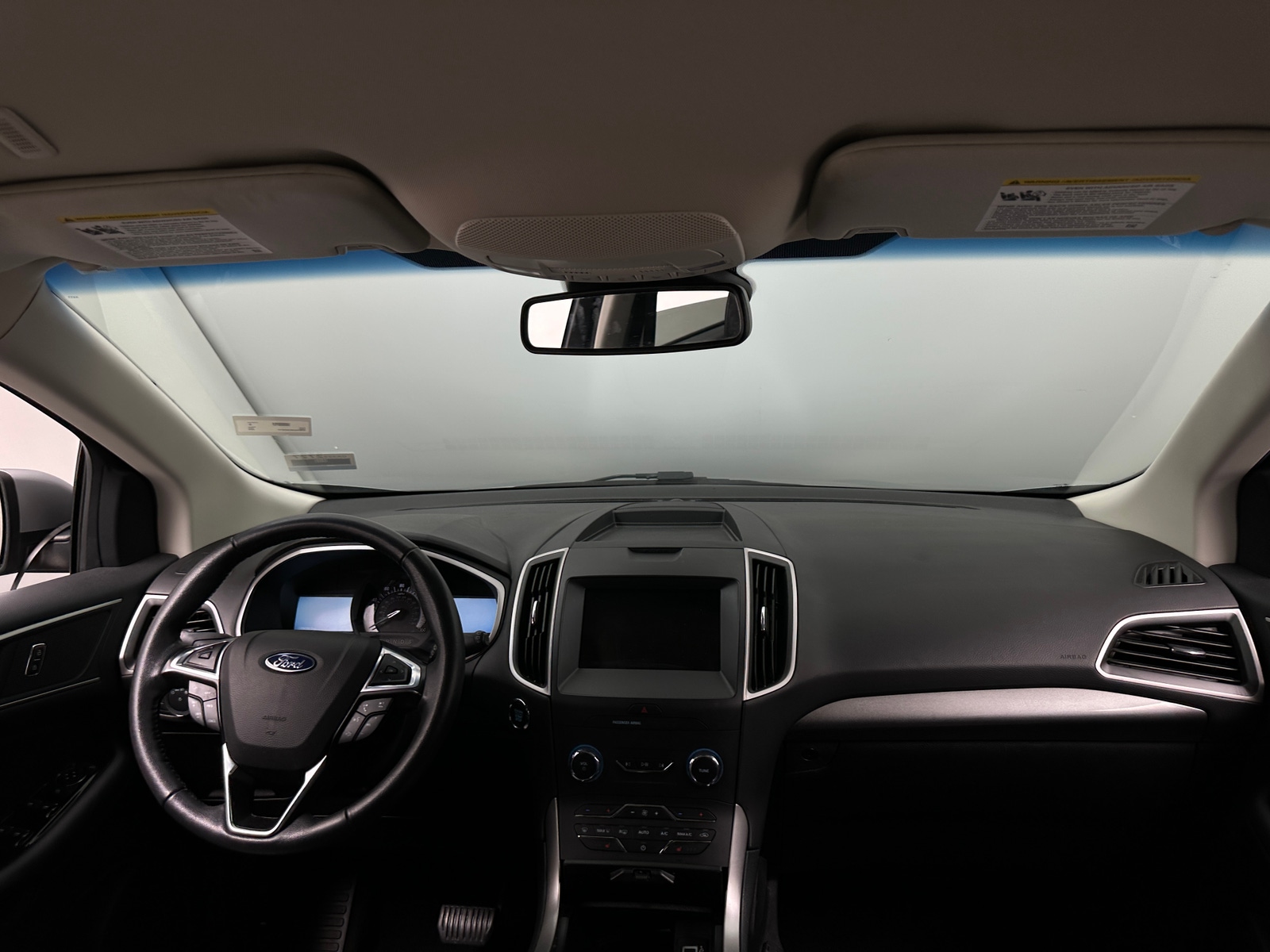 Thumbnail: 2020 Ford Edge - 2