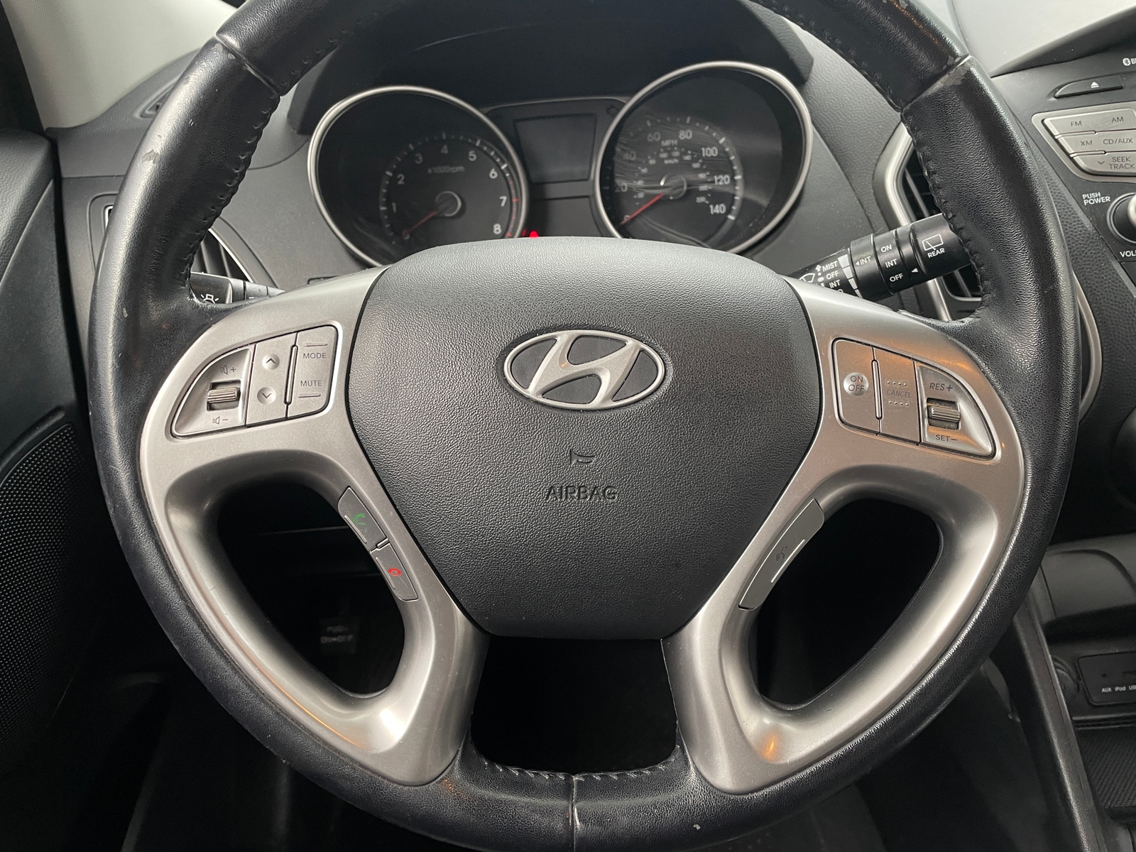 Thumbnail: 2011 Hyundai Tucson - 5