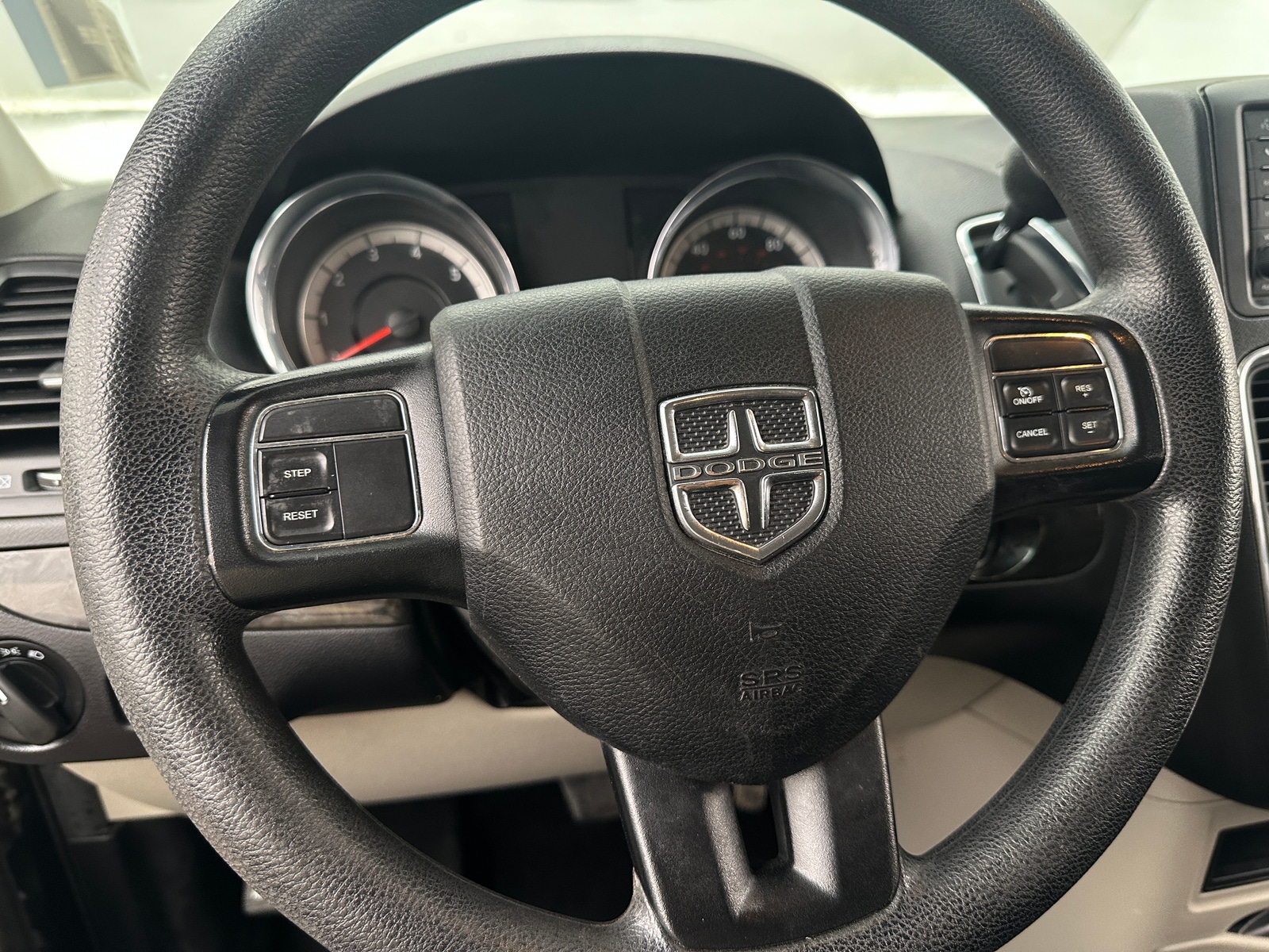 Thumbnail: 2018 Dodge Grand Caravan - 5