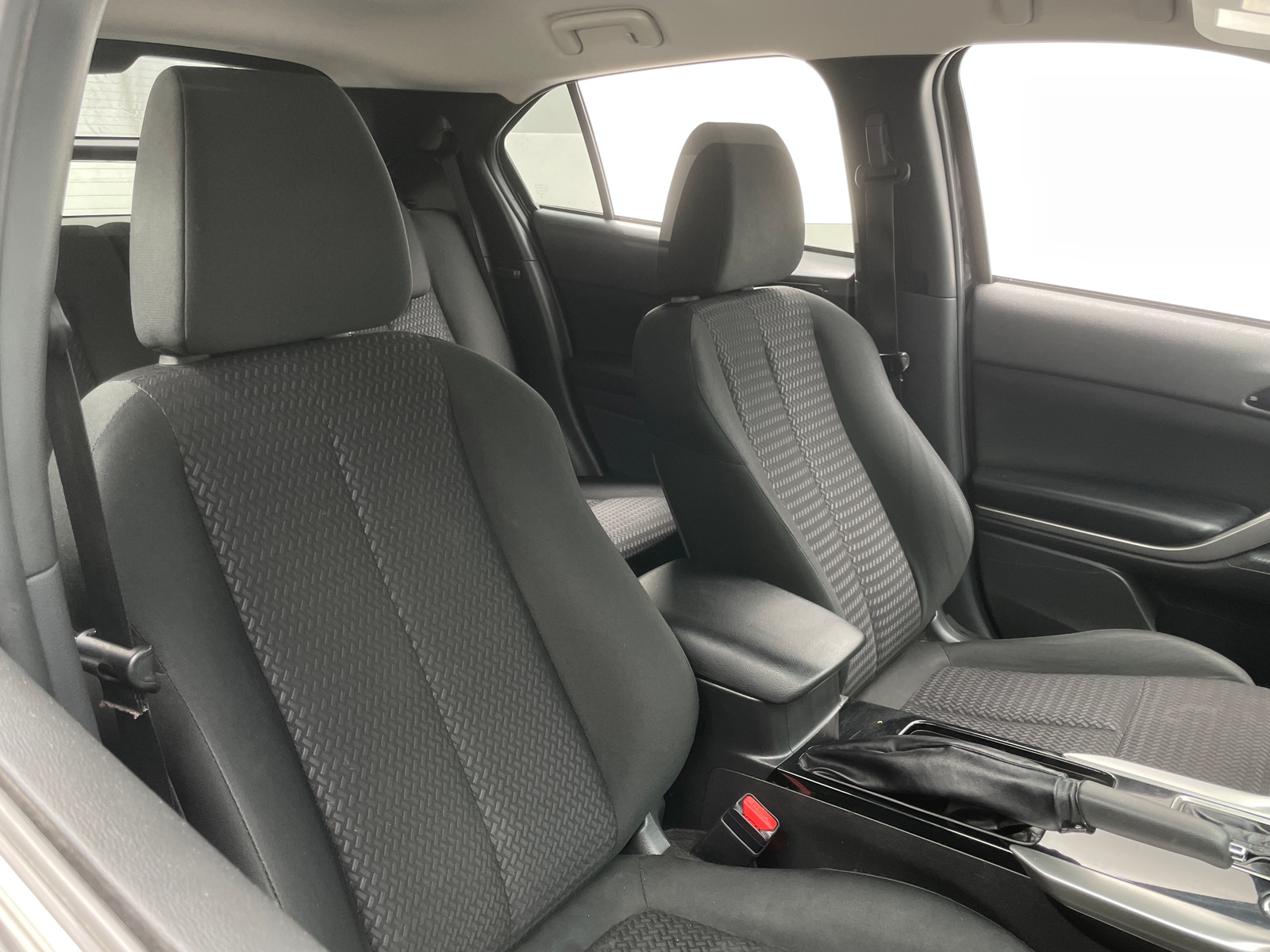 Thumbnail: 2019 Mitsubishi Eclipse Cross - 2