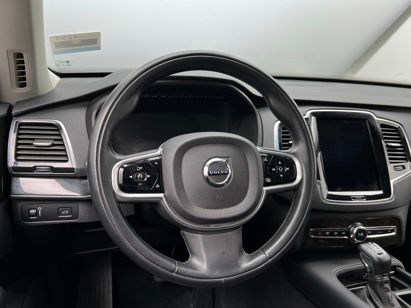 Thumbnail: 2018 Volvo XC90 - 4