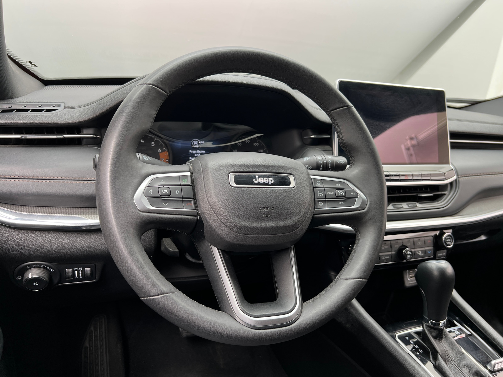 Thumbnail: 2023 Jeep Compass - 5
