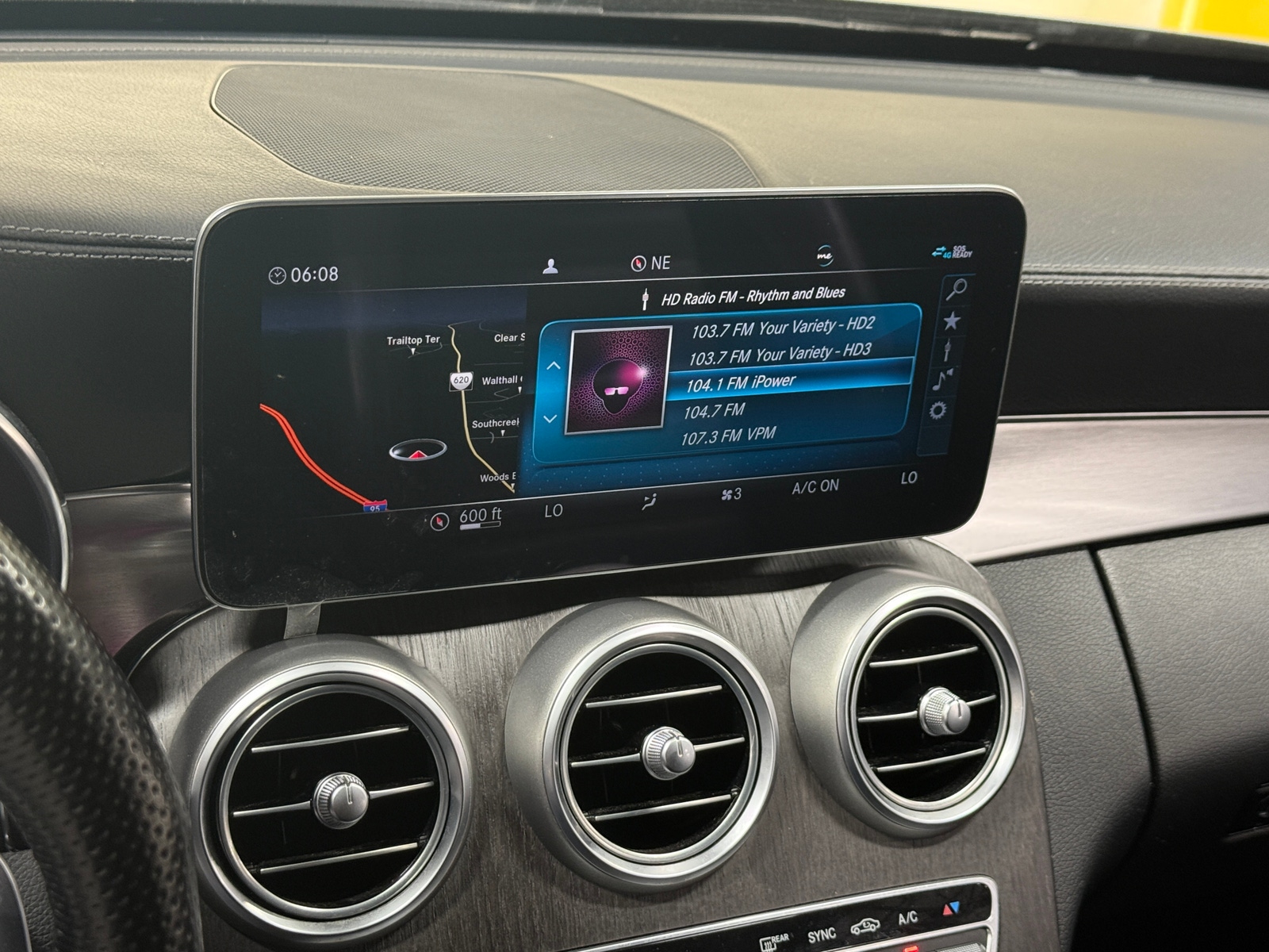 Thumbnail: 2020 Mercedes-Benz C-Class - 2