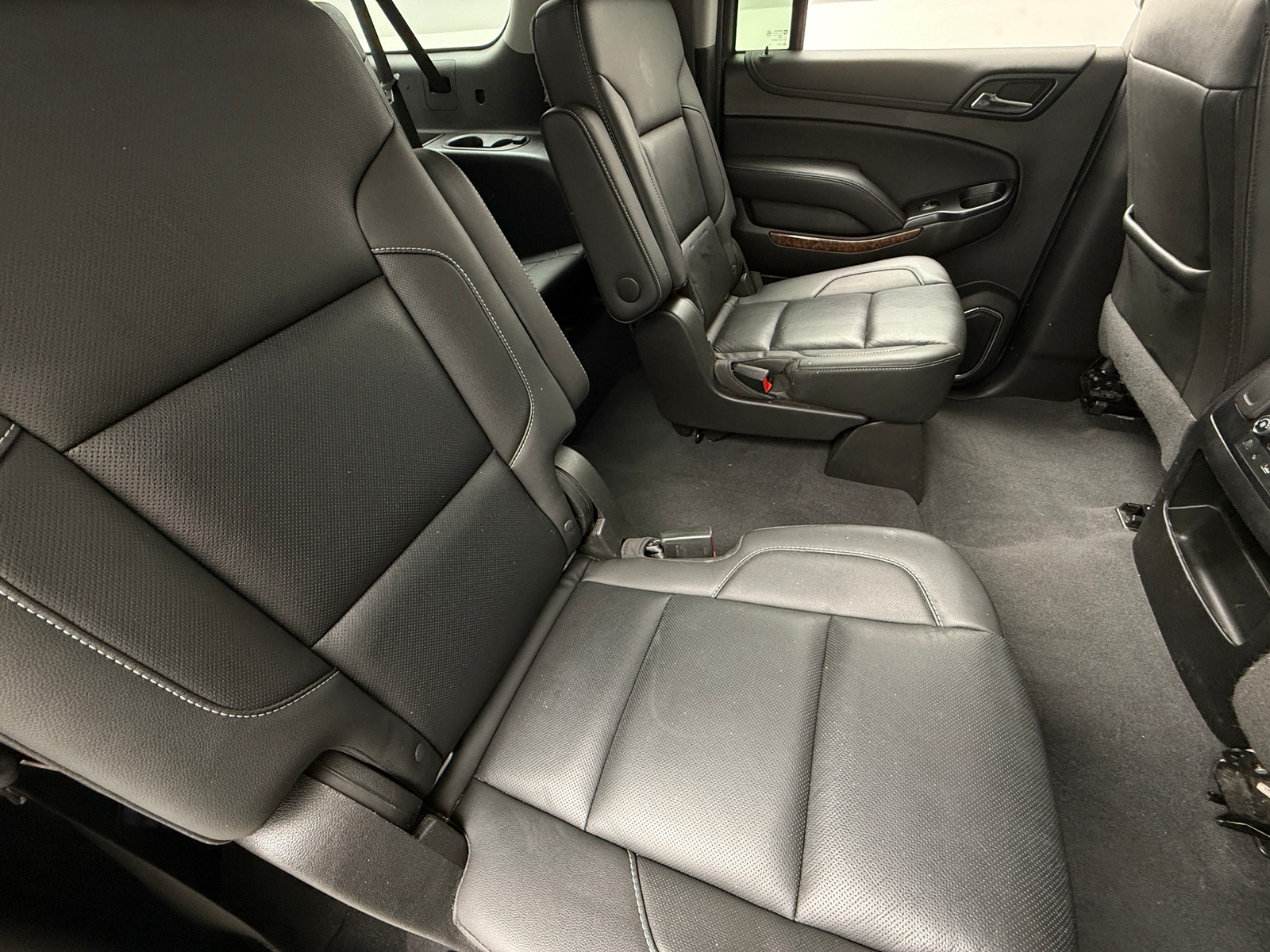 Thumbnail: 2019 Chevrolet Suburban - 5
