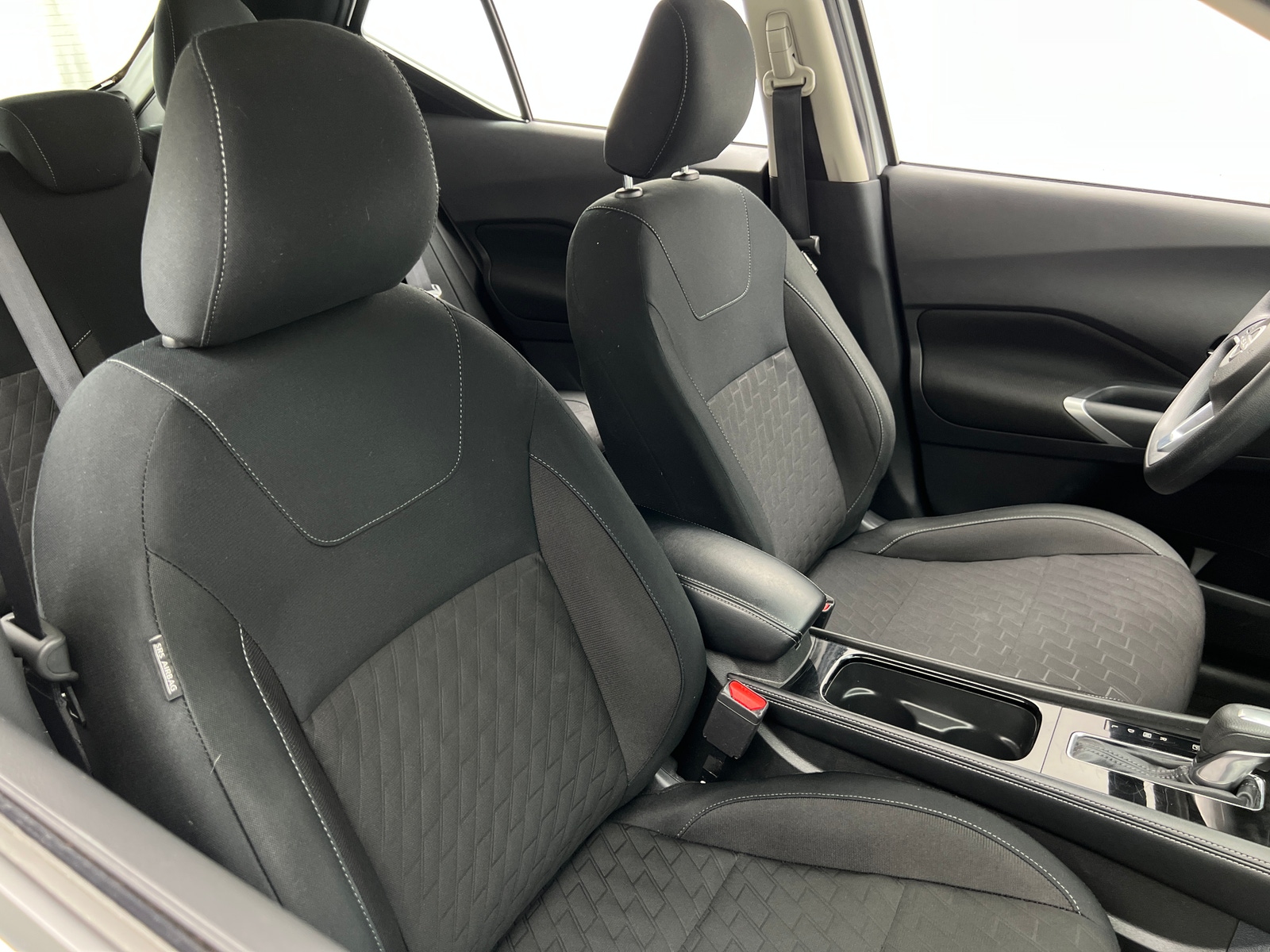 Thumbnail: 2024 Nissan Kicks - 2