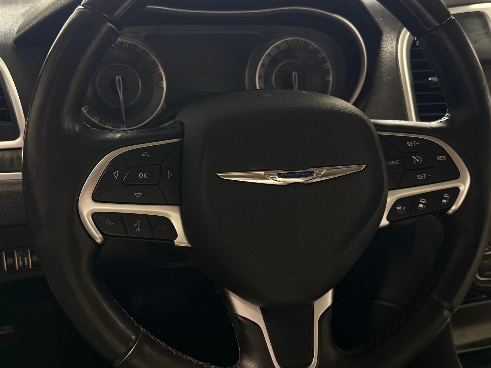 Thumbnail: 2016 Chrysler 300 - 4