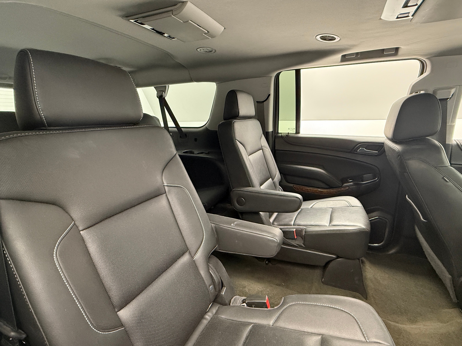 Thumbnail: 2018 Chevrolet Suburban - 5