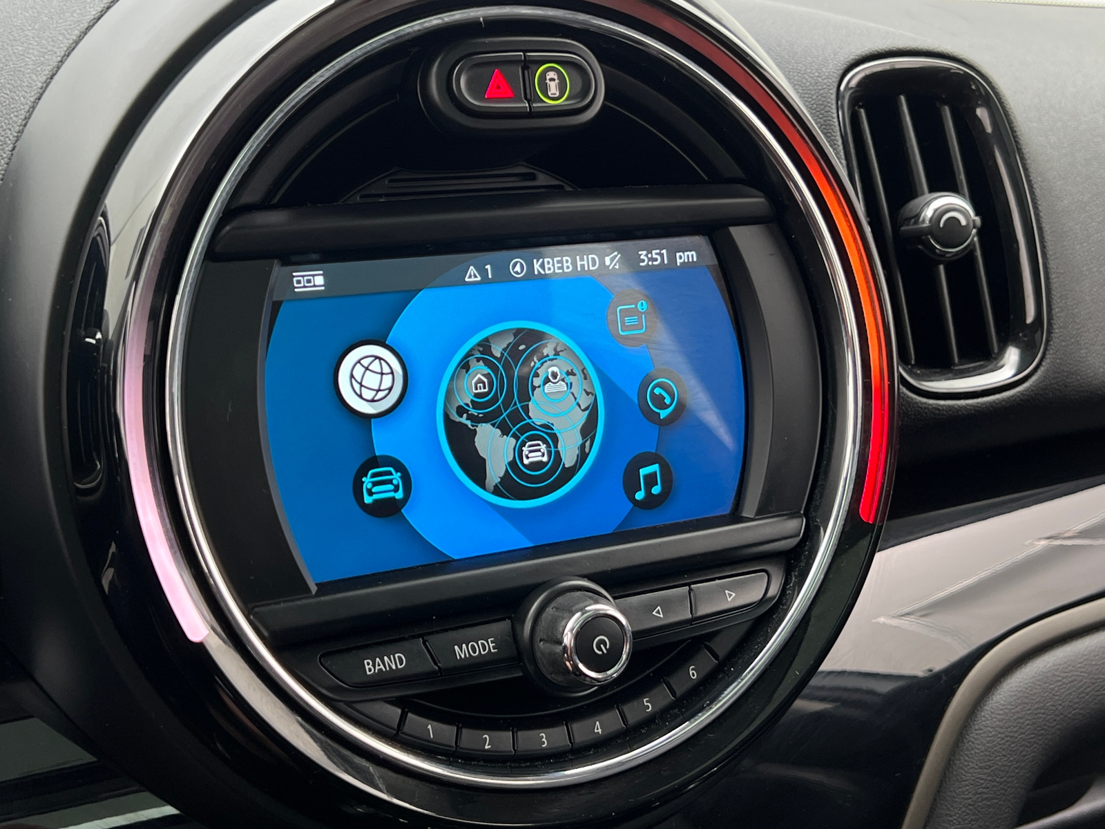 Thumbnail: 2019 MINI Cooper Countryman - 3