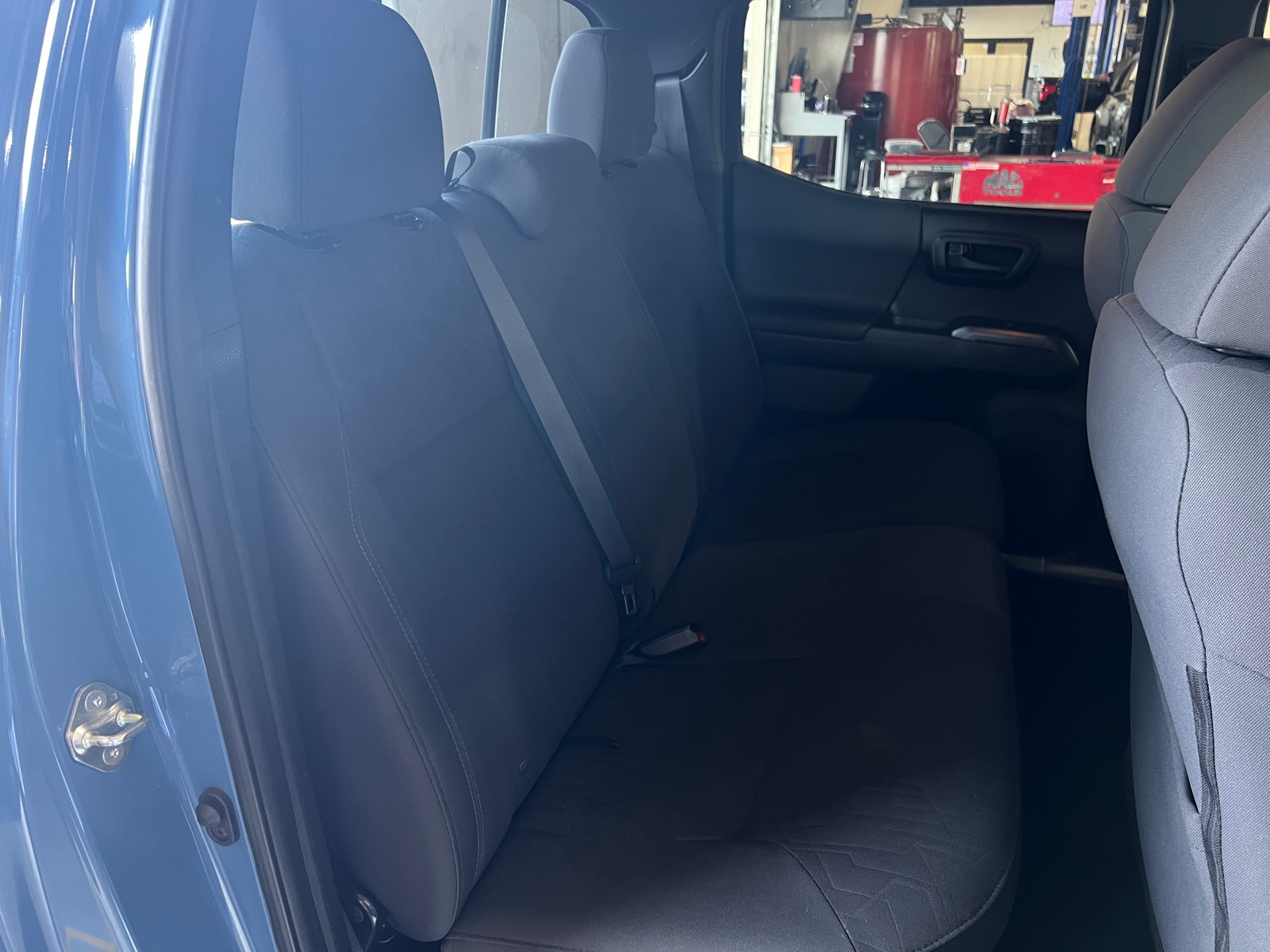 Thumbnail: 2019 Toyota Tacoma - 6