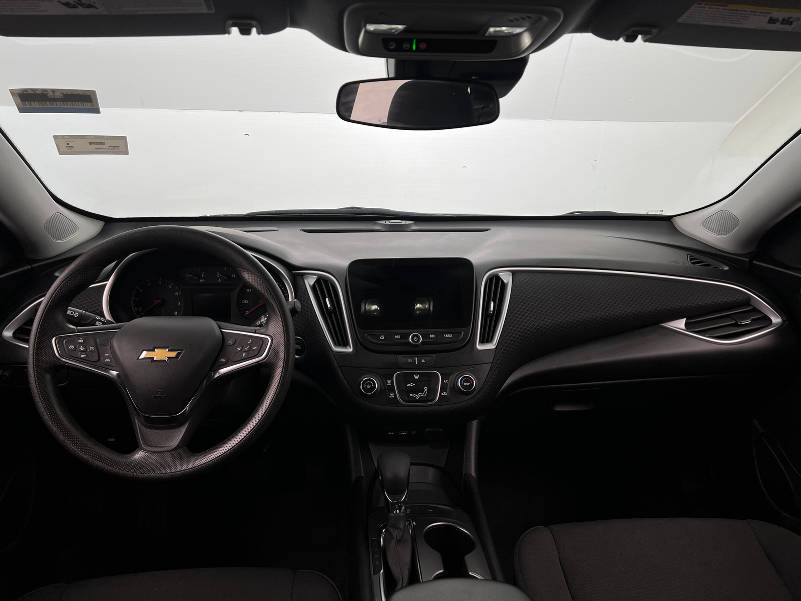 Thumbnail: 2024 Chevrolet Malibu - 3