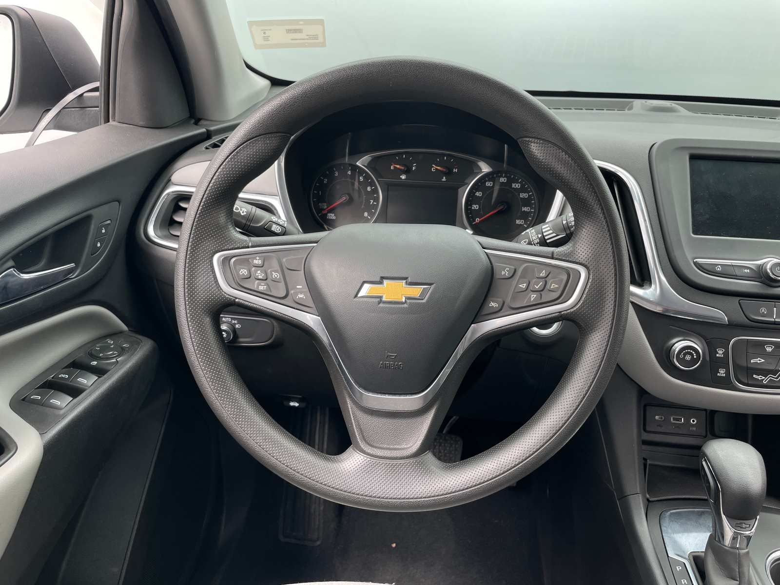 Thumbnail: 2022 Chevrolet Equinox - 5