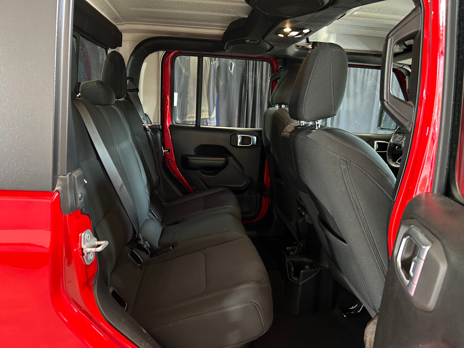 Thumbnail: 2021 Jeep Gladiator - 6