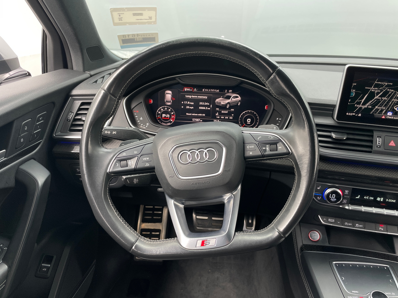 Thumbnail: 2018 Audi SQ5 - 4