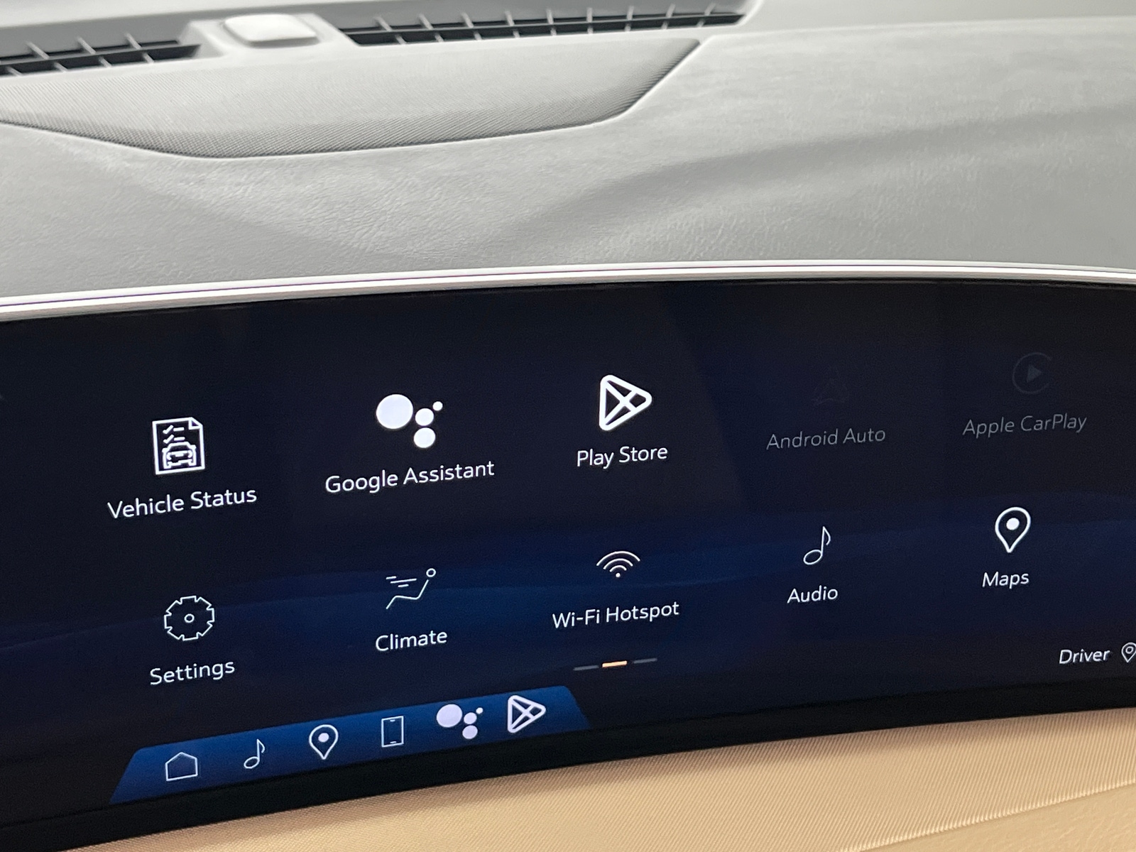 Thumbnail: 2024 Cadillac XT4 - 3
