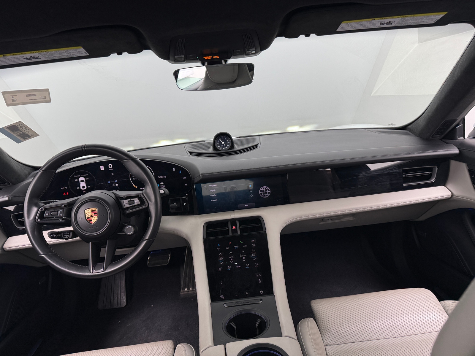 Thumbnail: 2020 Porsche Taycan - 3
