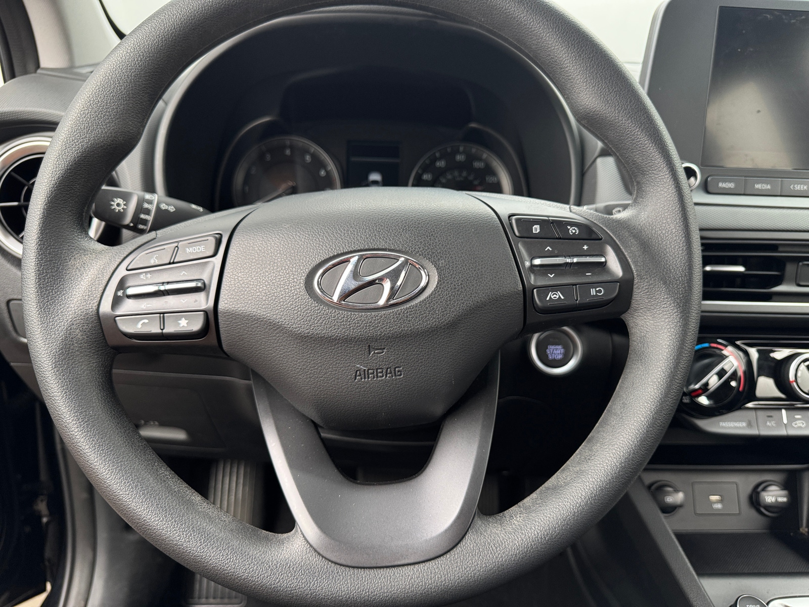 Thumbnail: 2023 Hyundai Kona - 5