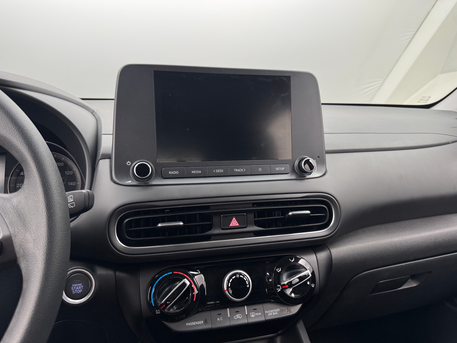 Thumbnail: 2023 Hyundai Kona - 4