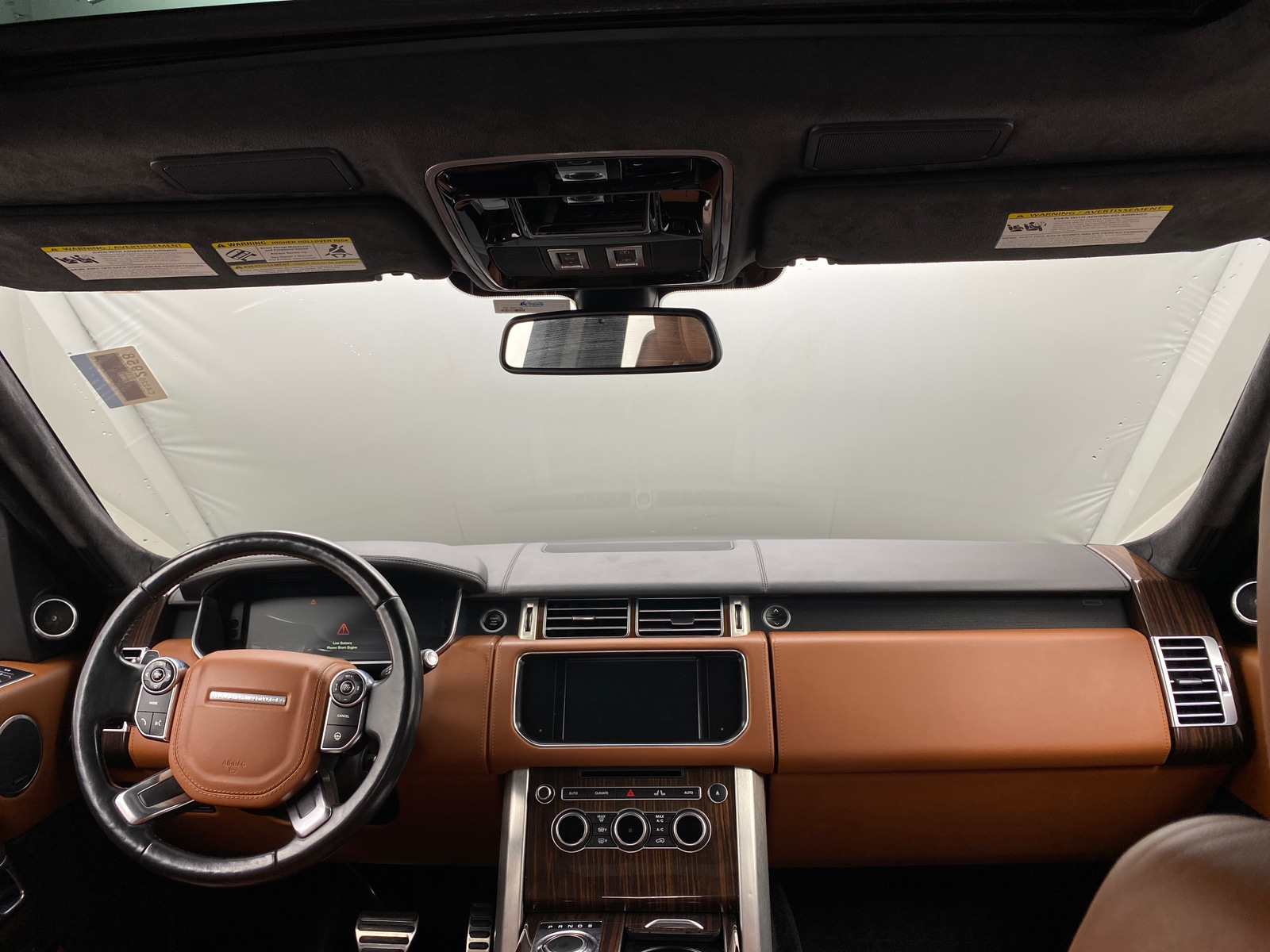 Thumbnail: 2015 Land Rover Range Rover - 2
