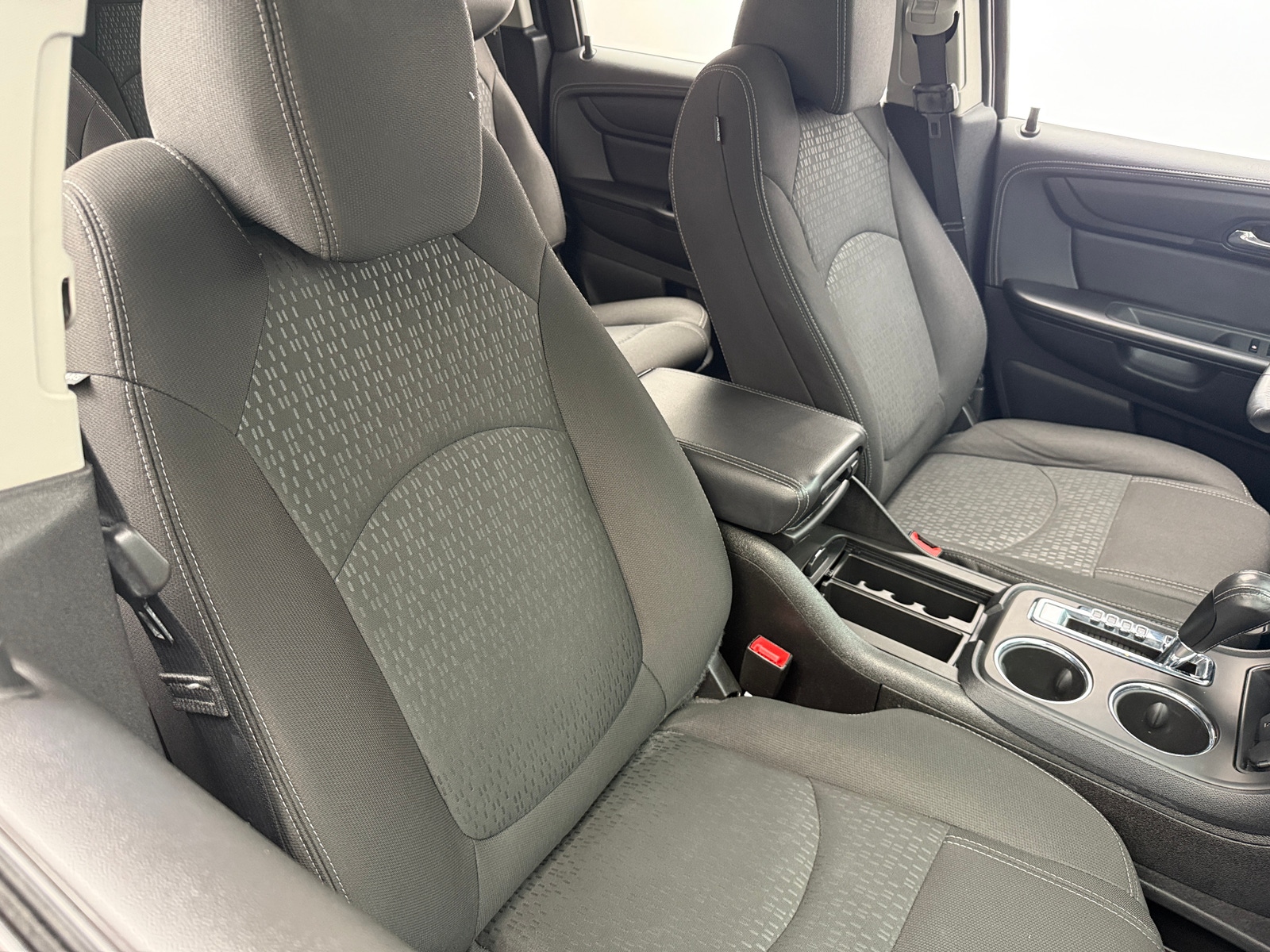 Thumbnail: 2016 GMC Acadia - 2