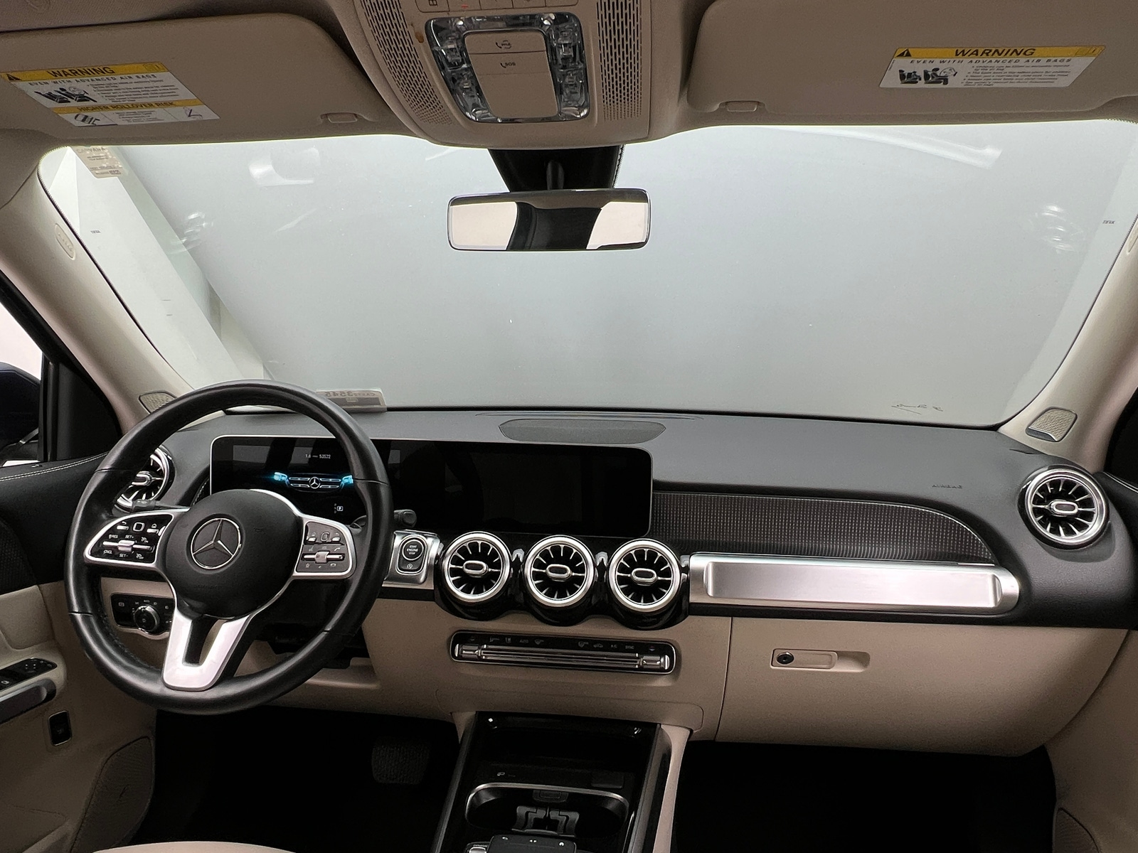 Thumbnail: 2021 Mercedes-Benz GLB - 2