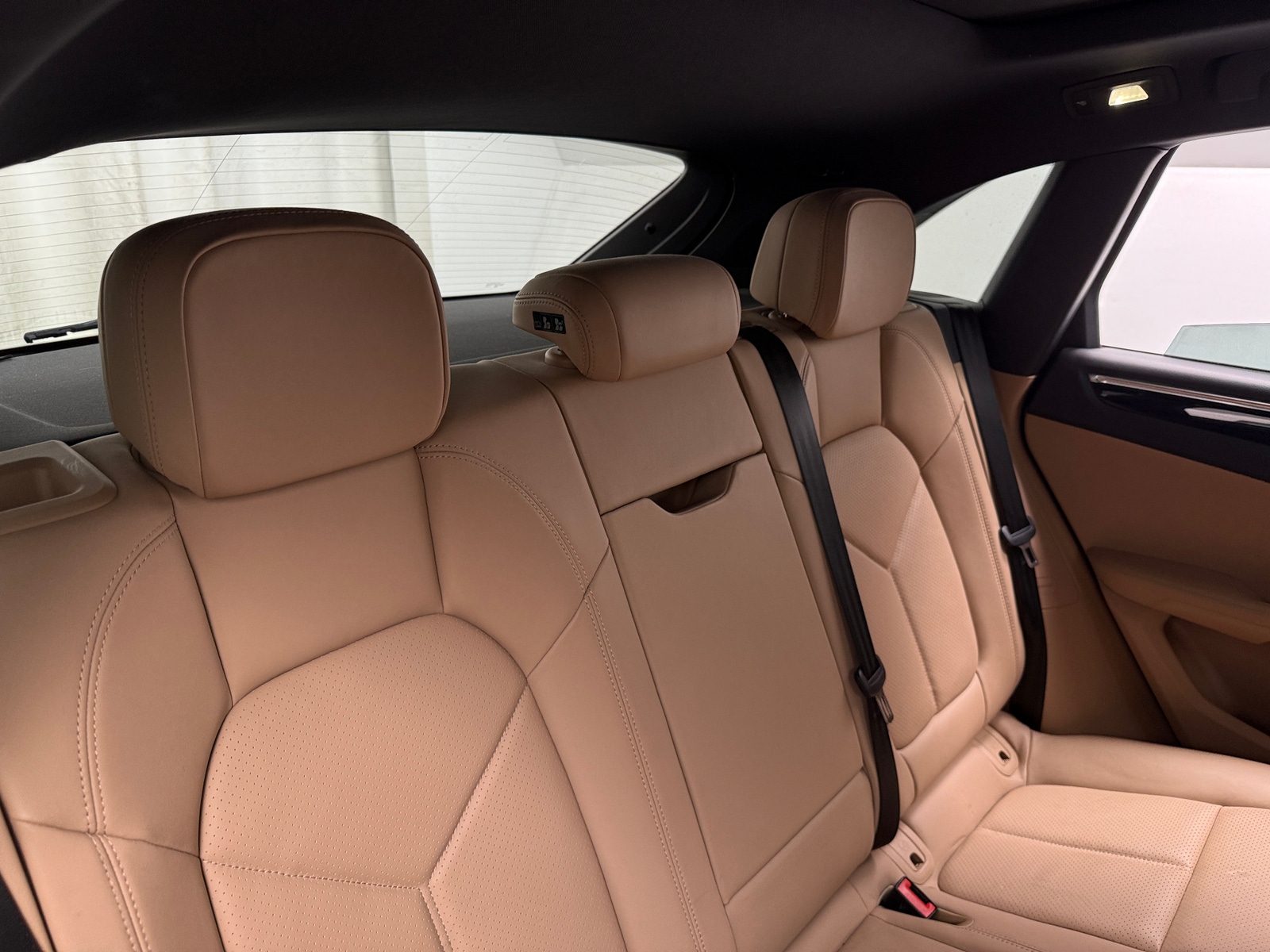 Thumbnail: 2019 Porsche Macan - 6