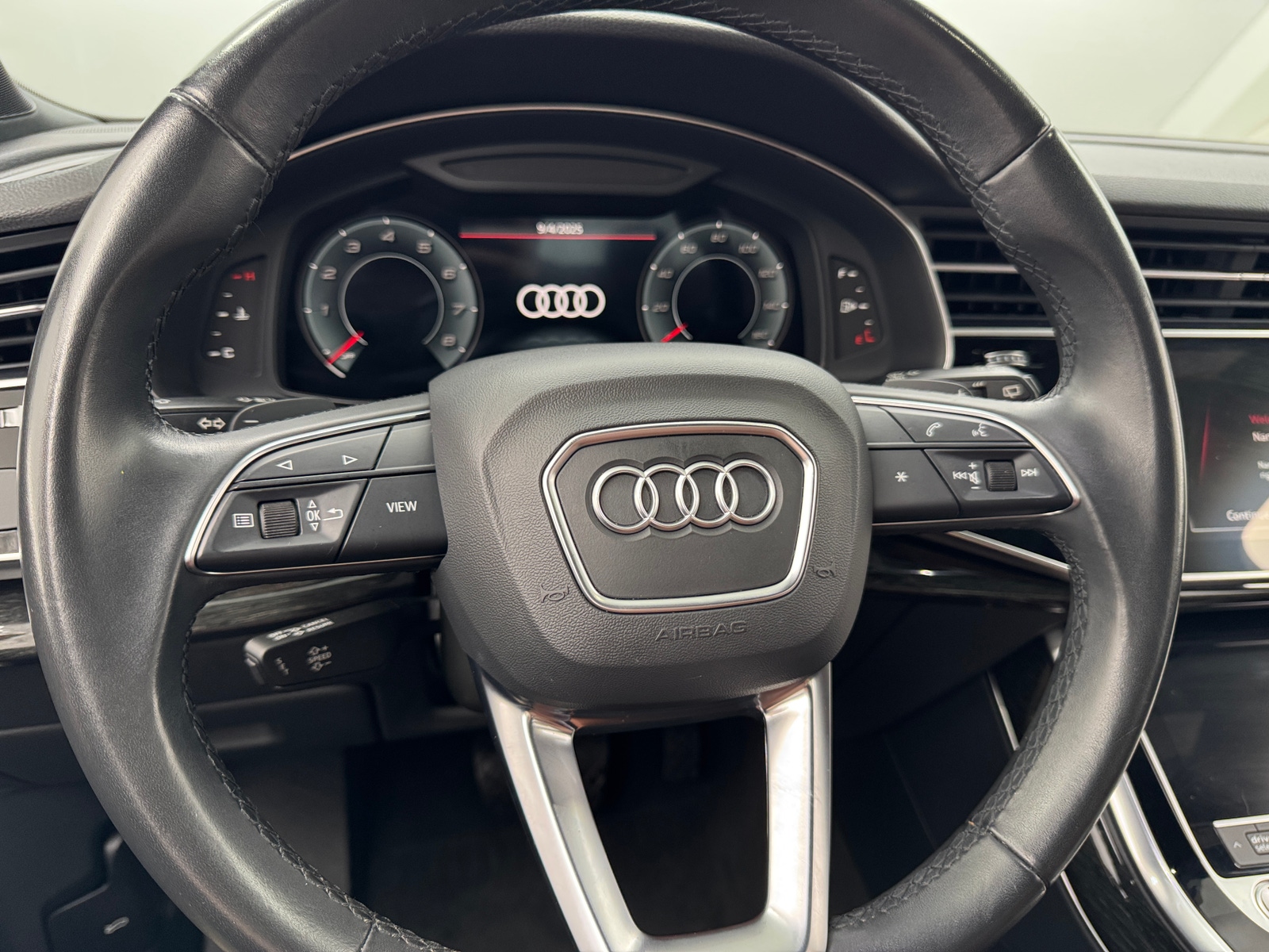 Thumbnail: 2021 Audi Q7 - 4