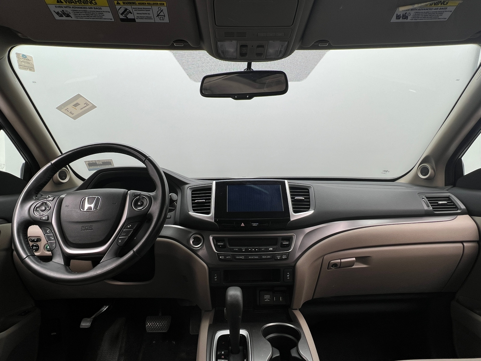 Thumbnail: 2016 Honda Pilot - 2