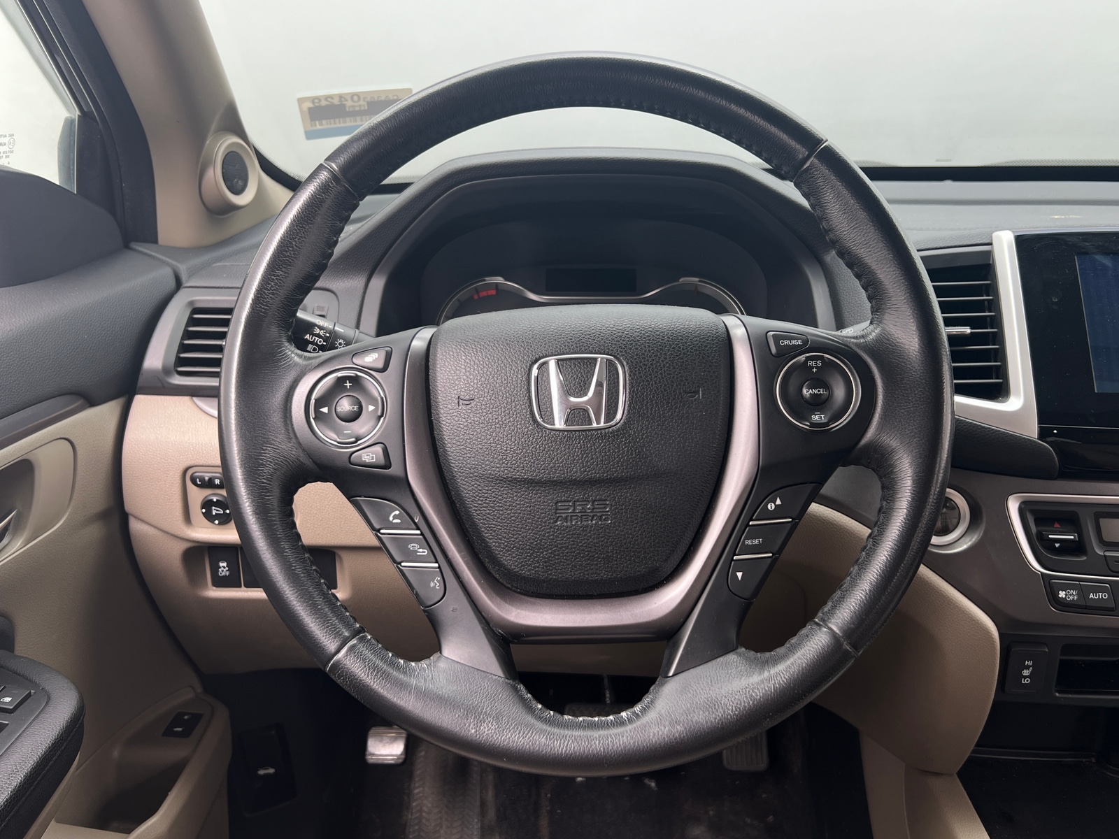 Thumbnail: 2016 Honda Pilot - 4
