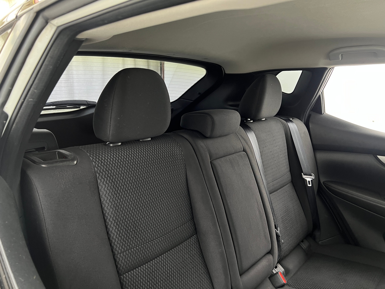 Thumbnail: 2018 Nissan Rogue Sport - 6
