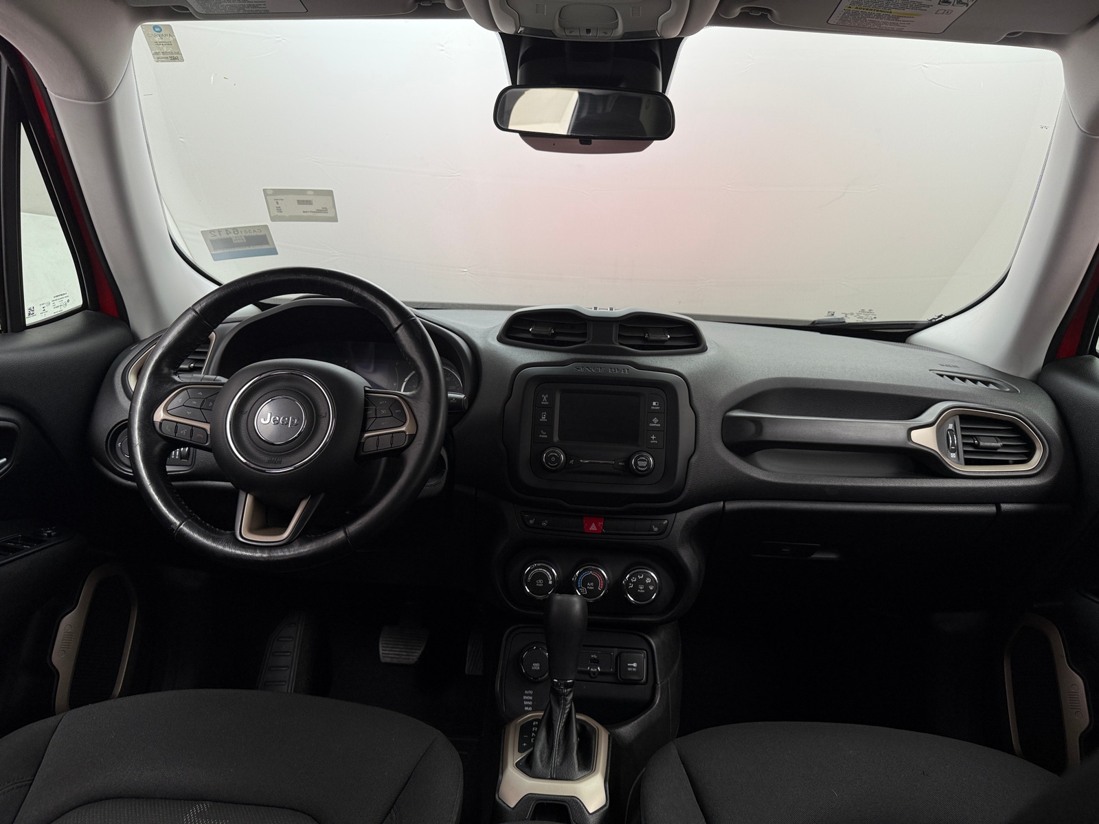 Thumbnail: 2017 Jeep Renegade - 3