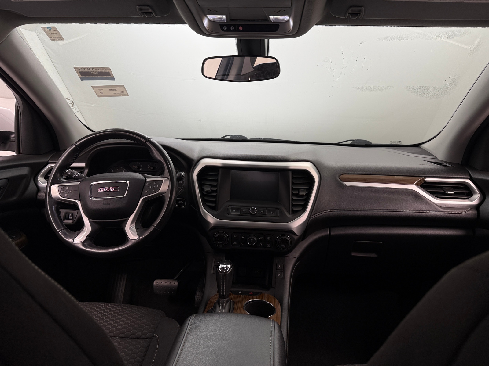 Thumbnail: 2019 GMC Acadia - 3