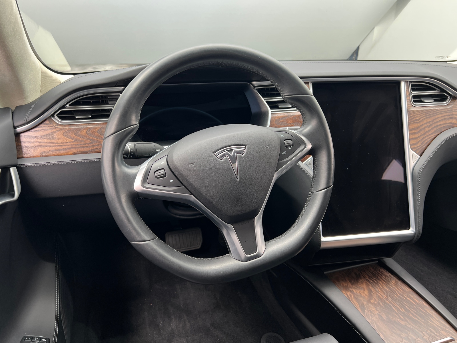 Thumbnail: 2017 Tesla Model S - 4