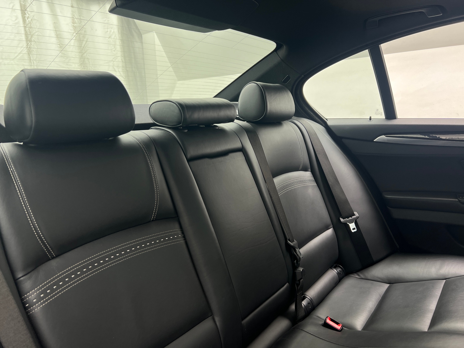 Thumbnail: 2016 BMW 5 Series - 5