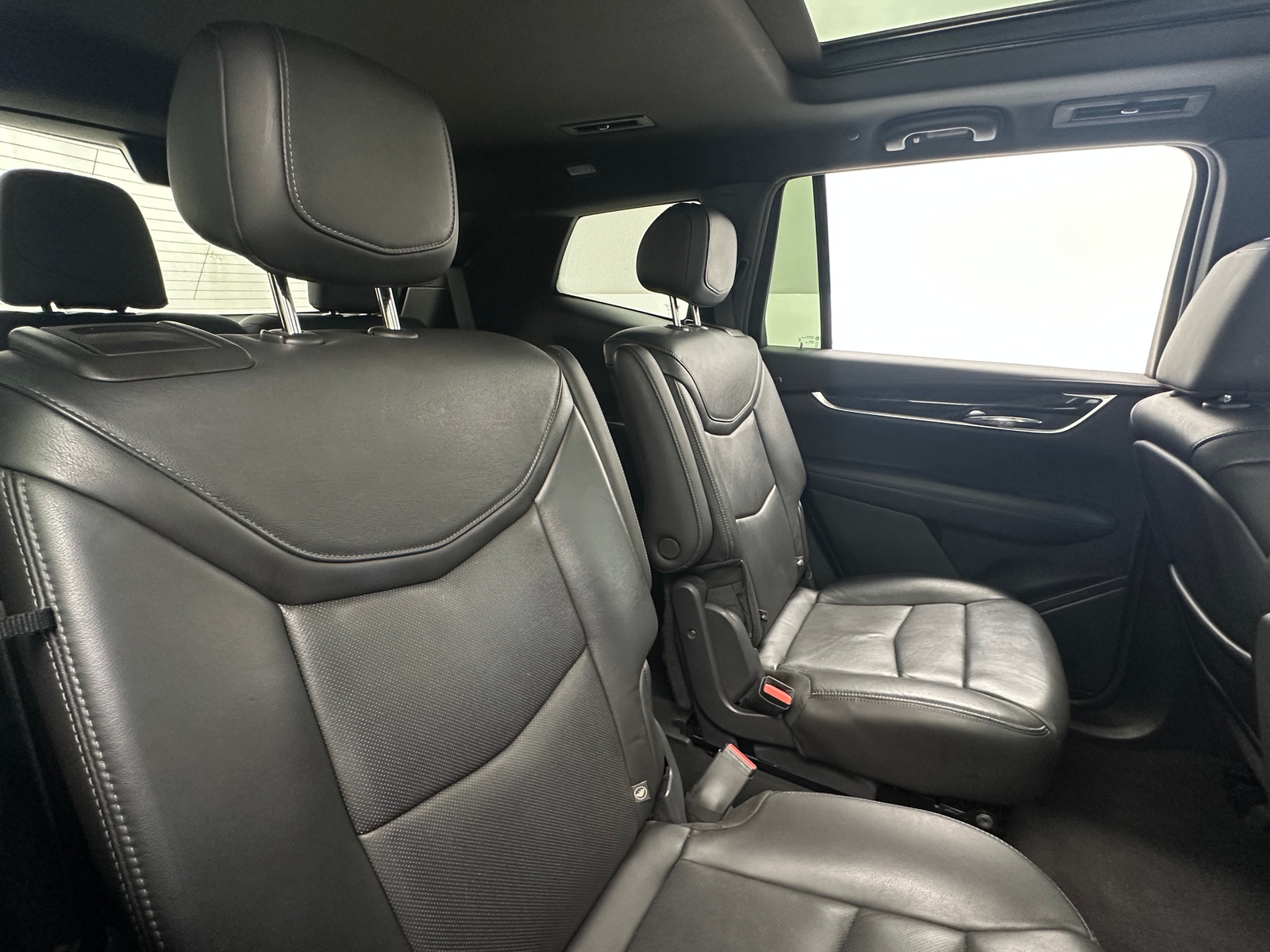 Thumbnail: 2020 Cadillac XT6 - 5