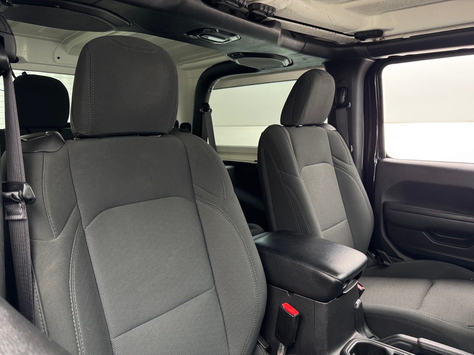 Thumbnail: 2022 Jeep Wrangler - 2
