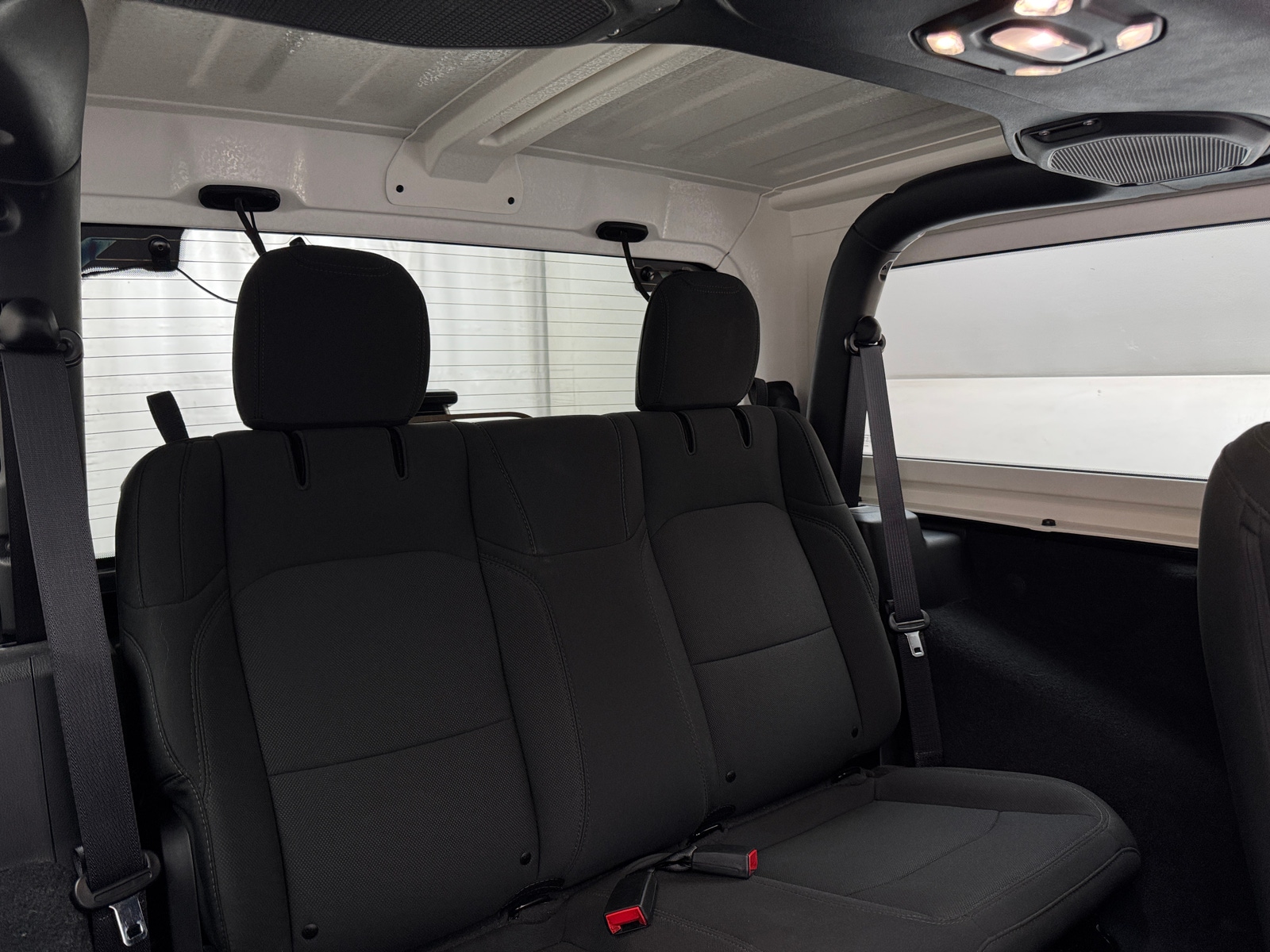 Thumbnail: 2022 Jeep Wrangler - 6