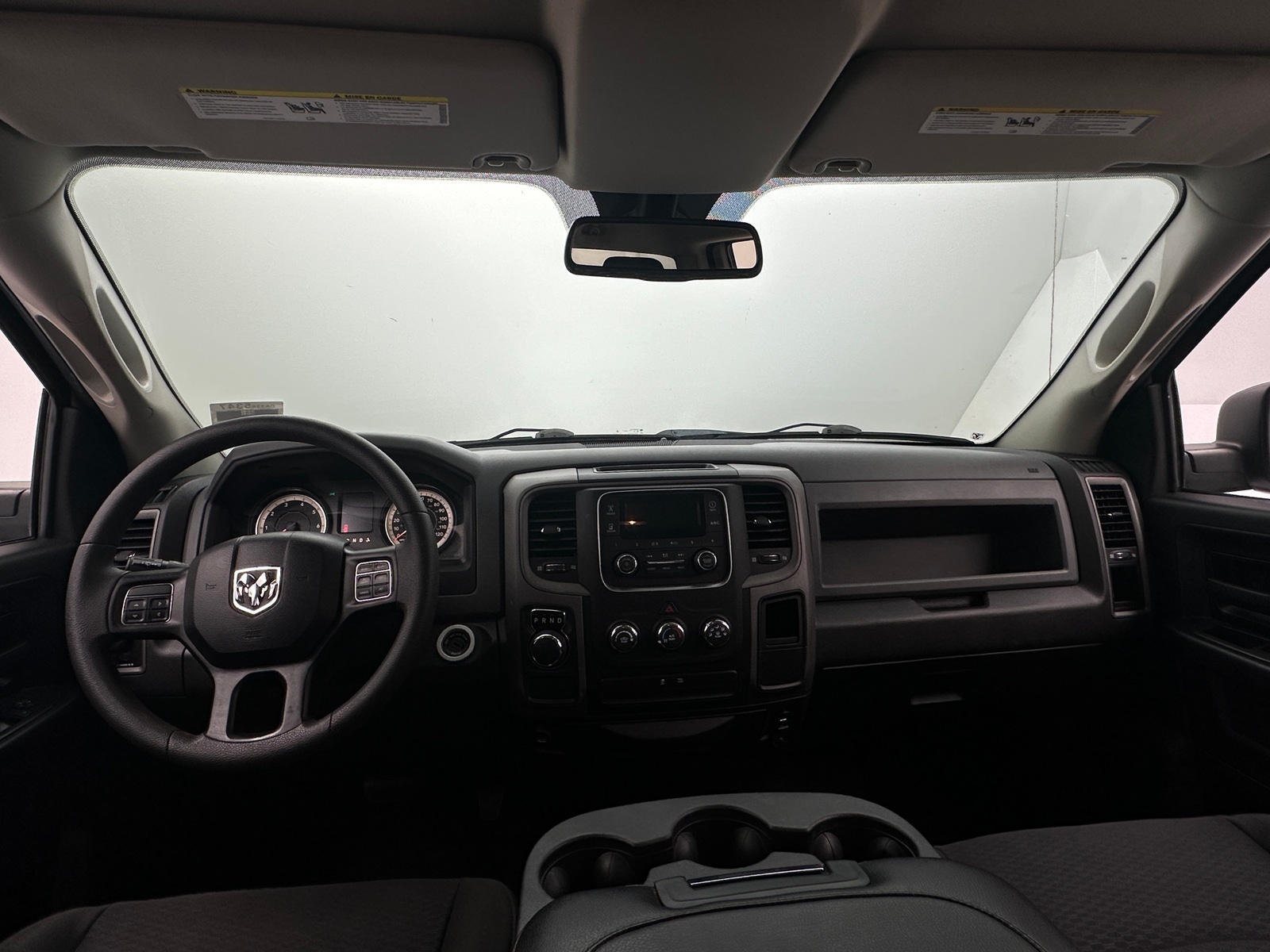 Thumbnail: 2019 RAM 1500 Classic - 3